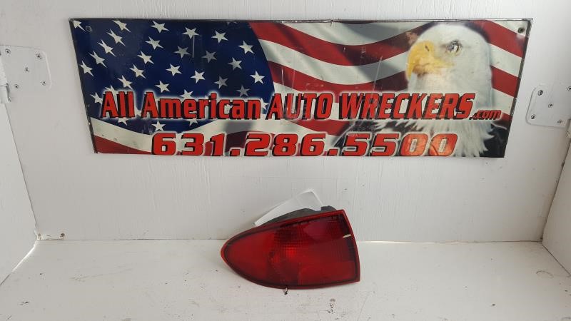 1998 CHEVROLET CAVALIER  97-99 Quarter Panel Mounted Taillight