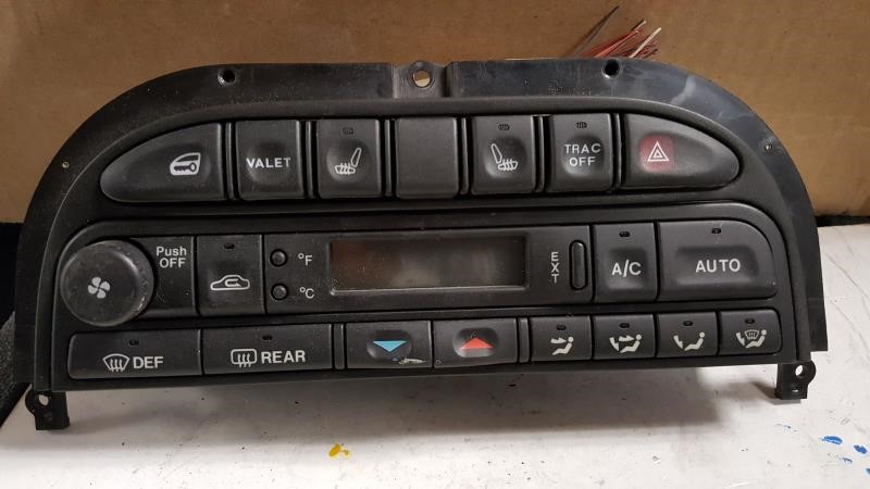 1998 JAGUAR XJ8  98-03 Non-heated Windshield Temperature Control
