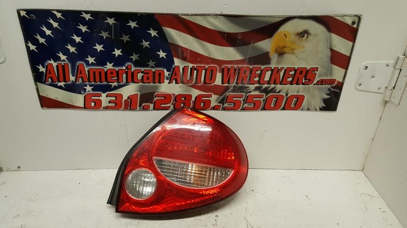 2000 DATSUN 810/MAXIMA Taillight