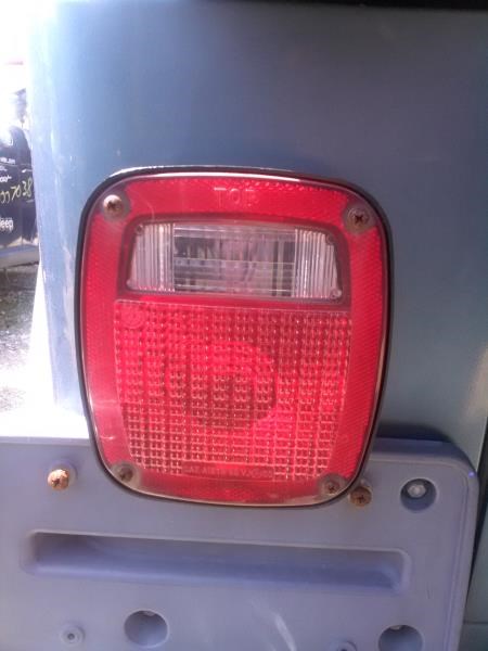 1999 JEEP WRANGLER  98-06 L. Taillight