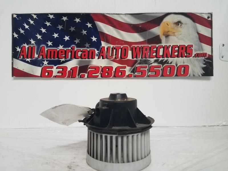 1999 CHEVROLET SILVERADO 1500 PICKUP  99-06 W/o AC Blower Motor