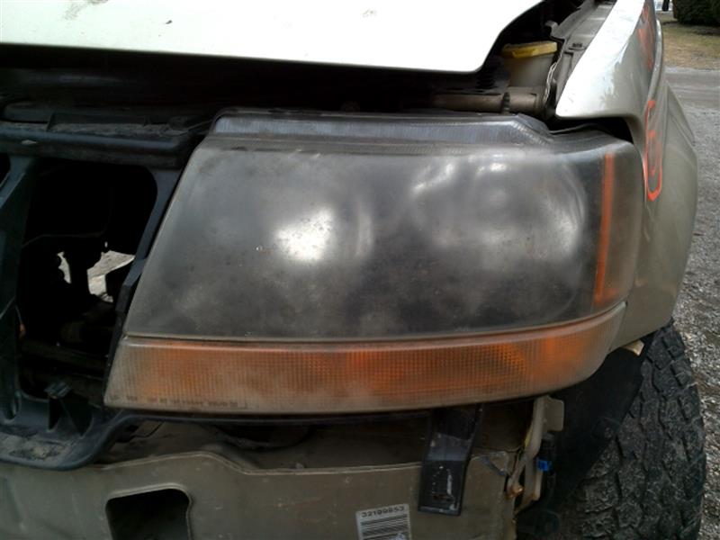 2001 JEEP GRAND CHEROKEE  99-01 Smoke Tint (dark Background) L. Headlight Assembly