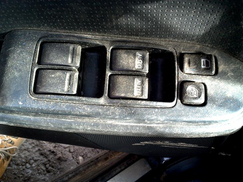 2003 INFINITI INFINITI G35  03-04 Driver's; (lock And Window) 4 Dr (Sdn) W/o Memory Seat Front Door Switch