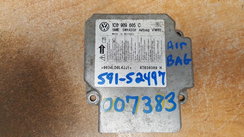VOLKSWAGEN PASSAT 2004-2005 Air Bag (under center console), w/roof air bag option, w/passenger side seat switch Chassis Control Module