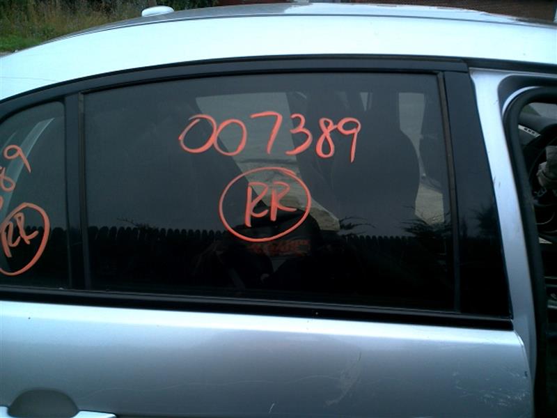 2004 ACURA TL  04-05 (electric) R. Door Glass Rear