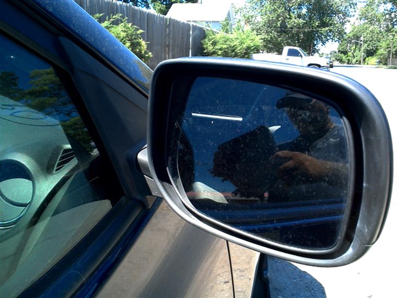 2009 TOYOTA MATRIX  09-13 Power; R. Non-heated Side View Mirror