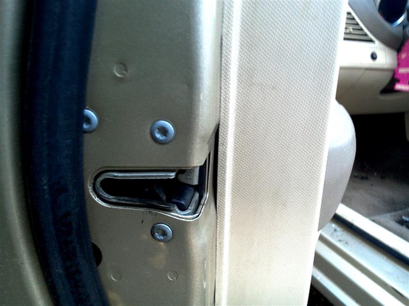 2010 CHRYSLER SEBRING Keys Latches Locks