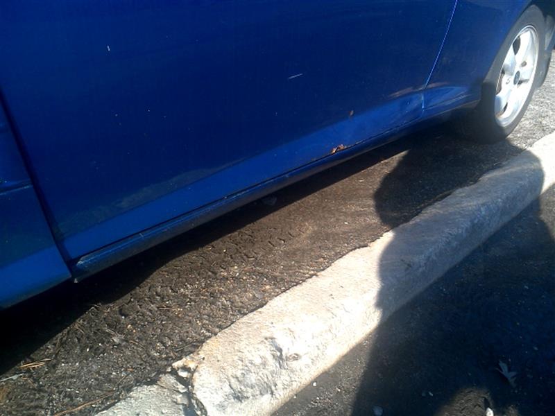 2005 HYUNDAI TIBURON Rocker Panel Moulding