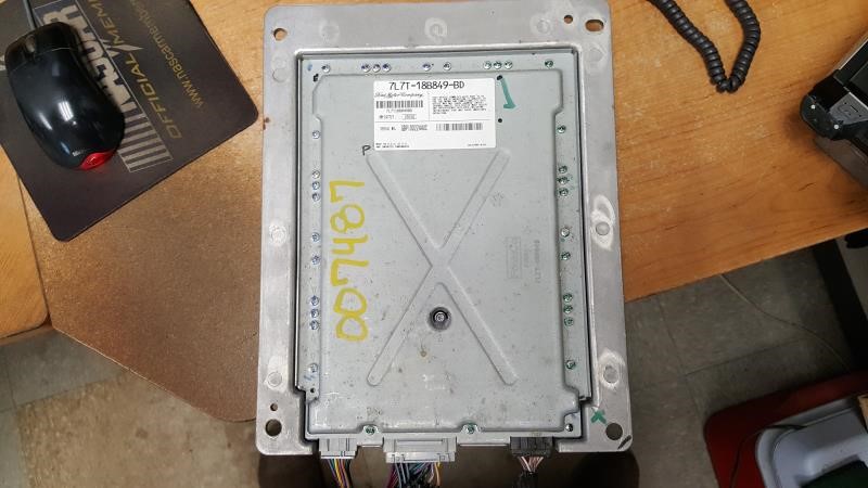 2007 LINCOLN NAVIGATOR 07 Amplifier ID 7L7T-18B849-BD Radio Audio