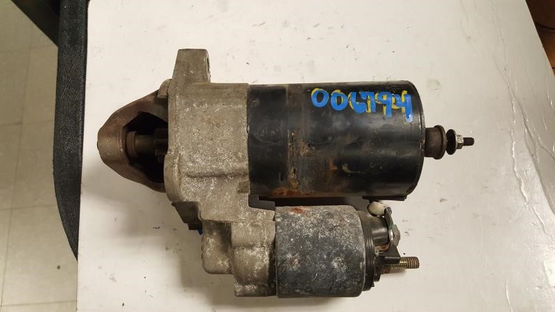 2003 VOLKSWAGEN PASSAT  98 4 Cylinder Diesel From VIN 030001 Starter Motor