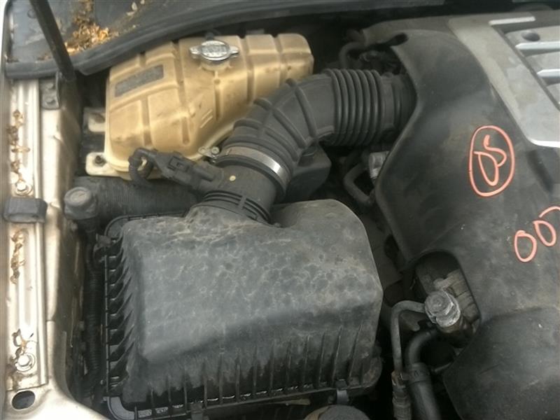 2005 KIA SORENTO  03-06 (3.5L Assembly) Air Cleaner