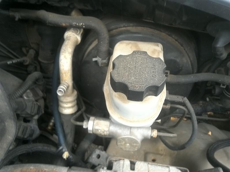2005 KIA SORENTO  03-06 Power Brake Booster