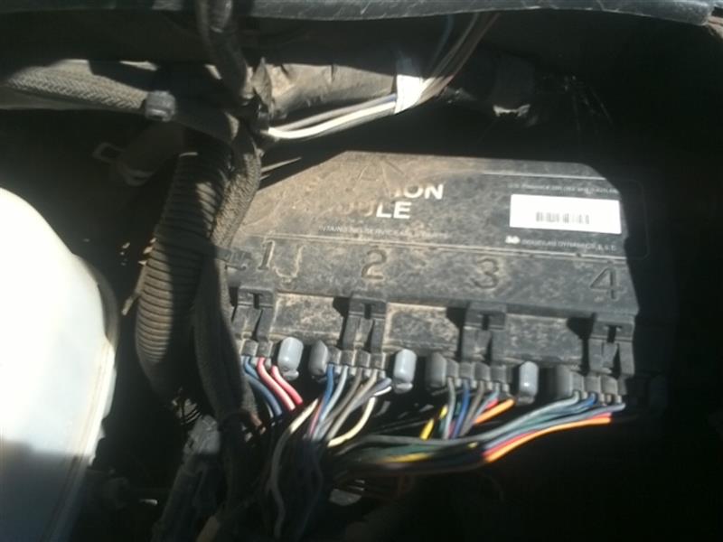 2006 FORD FORD F350SD PICKUP  05-07 6.0L (diesel) Fuse Box Engine
