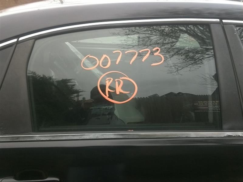 2009 CHEVROLET CHEVROLET PASS. Door Glass Rear
