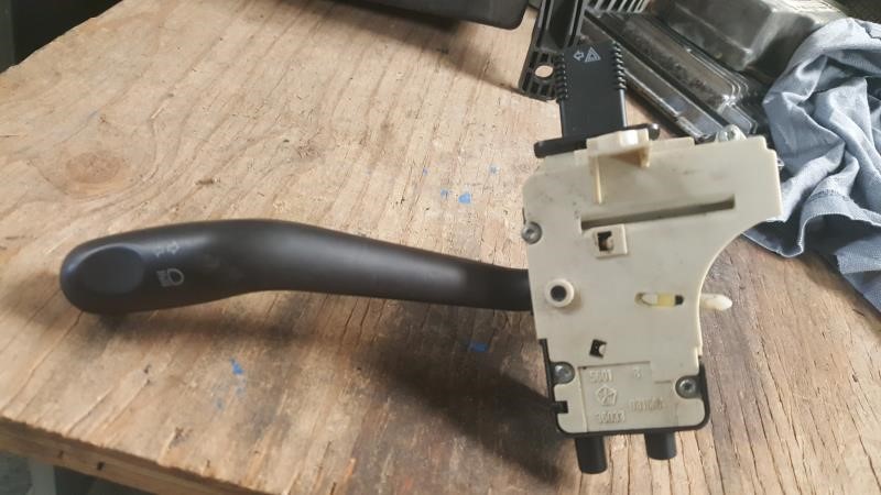 1999 JEEP WRANGLER  97-00 Turn Signal Column Switch