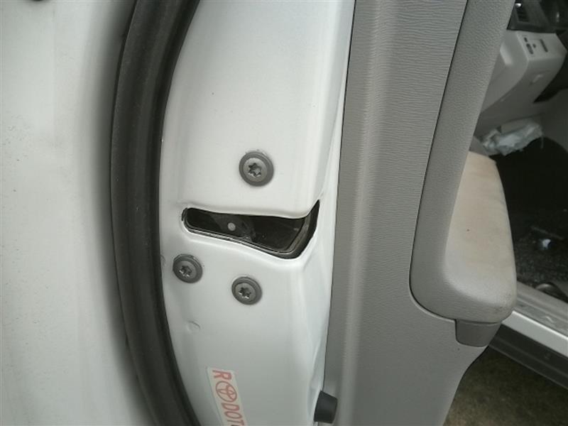 2010 TOYOTA VENZA Keys Latches Locks