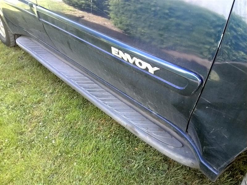 2003 GMC ENVOY XL Running Board