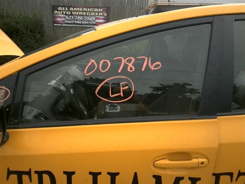 2013 TOYOTA PRIUS  12-18 Prius V (VIN EU 7th And 8th Digit) L. Door Glass Front
