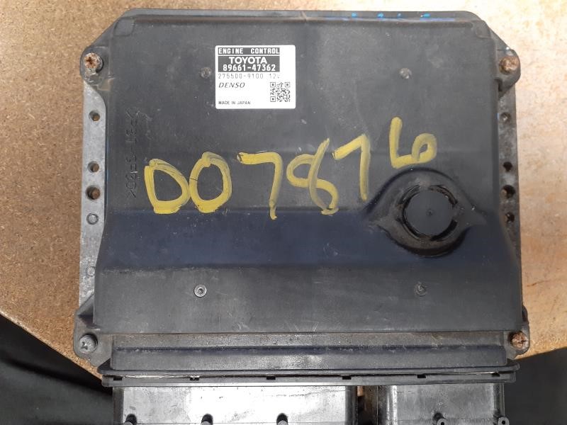 TOYOTA PRIUS 2012 Electronic Control Module (engine control, RH dash), Prius V (VIN EU, 7th and 8th digit), ID 89660-47402 Engine Control Module