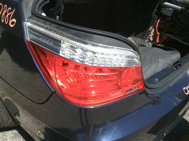 2009 BMW 528I Taillight
