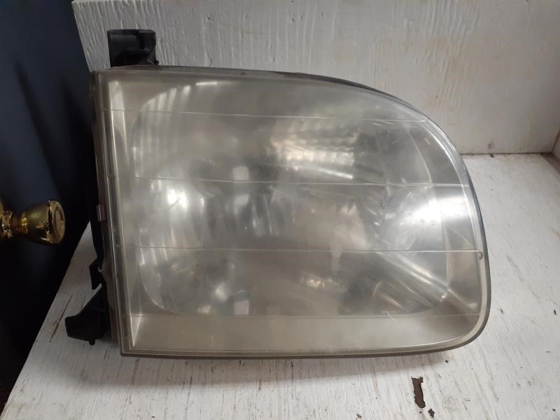 TOYOTA TUNDRA 2005-2006 w/Crew Cab (4 Dr), R. Headlight Assembly