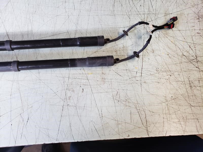 2013 LAND ROVER RANGE ROVER SPORT Lid Motor Pull Down