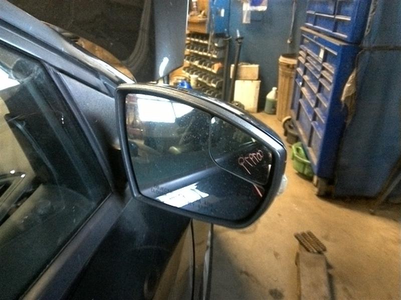 2013 FORD FOCUS  12-14 Power; W/signal (painted Cap) W/heated Glass W/puddle Lamp R. Side View Mirror