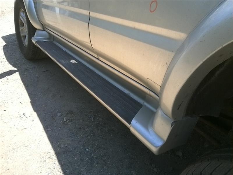 2001 TOYOTA 4 RUNNER Running Board