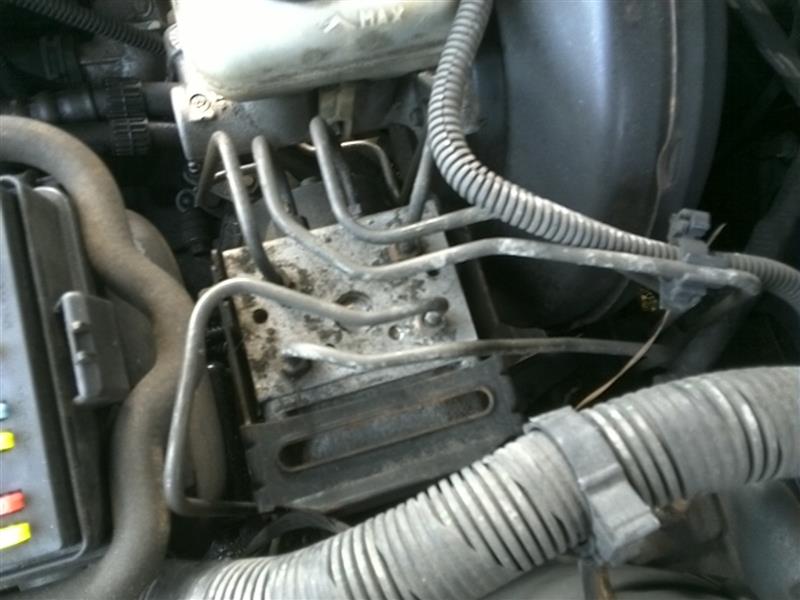 2003 SATURN SATURN L SERIES  00-05 Assembly; Anti Lock Brake Parts