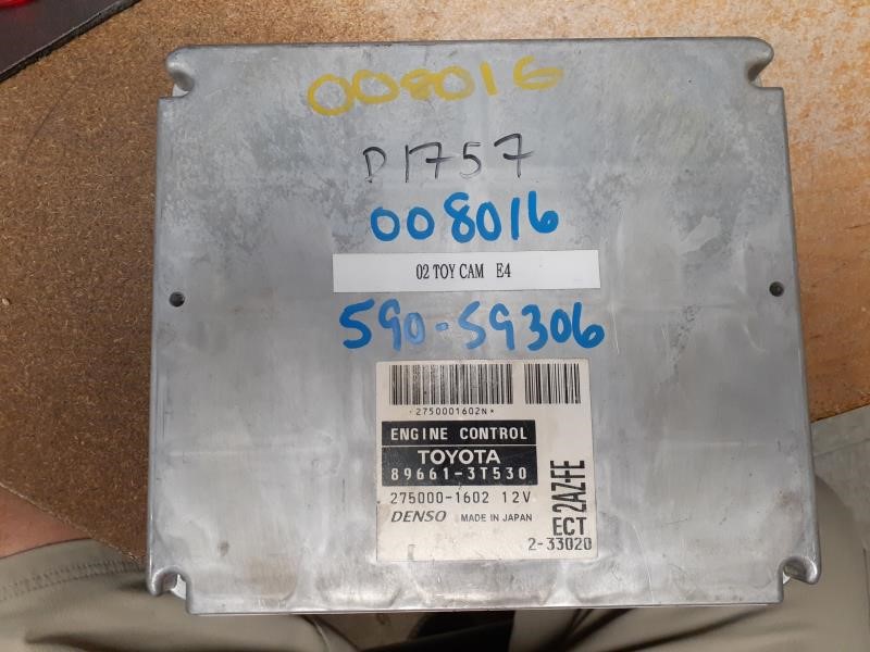 2002 TOYOTA CAMRY  02 Electronic Control Module; (by Glove Box) 4 Cylinder AT Thru 2/02 W/o Immobilizer Engine Control Module