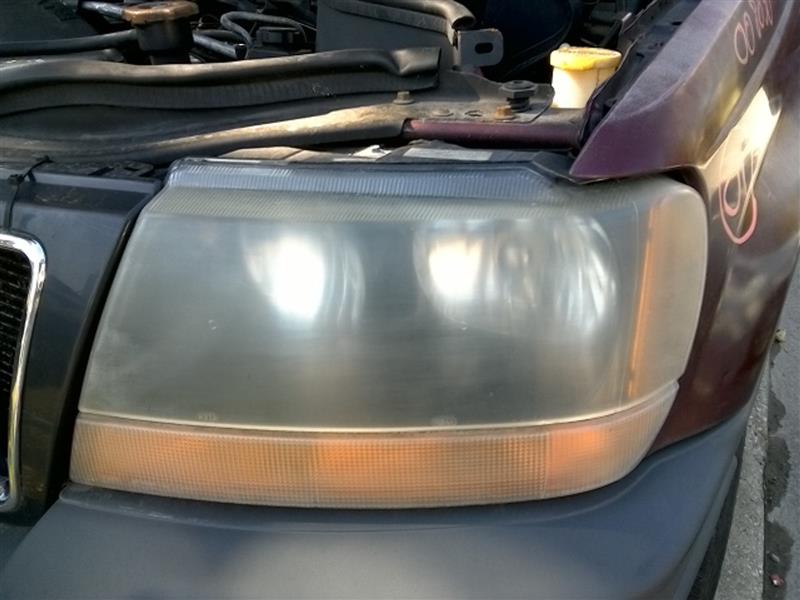 2001 JEEP GRAND CHEROKEE  99-01 Smoke Tint (dark Background) L. Headlight Assembly