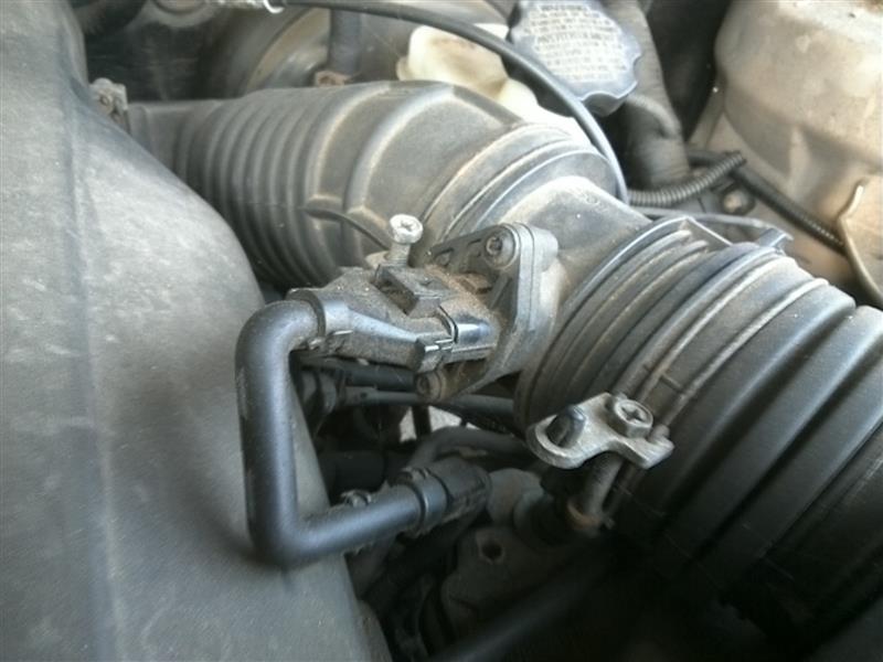 KIA AMANTI 2004-2006 (3.5L, 6 cylinder) Air Flow Meter