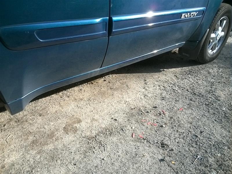2005 GMC ENVOY Rocker Panel Moulding