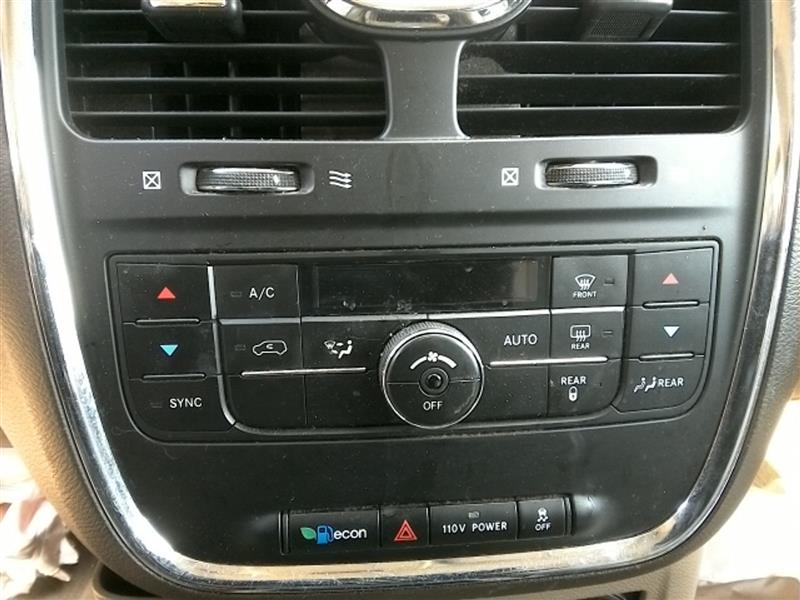 2012 CHRYSLER CHRYSLER (RWD) Temperature Control