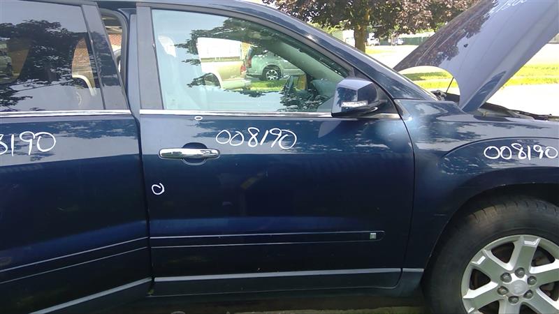 2007 SATURN OUTLOOK Door Assembly Front