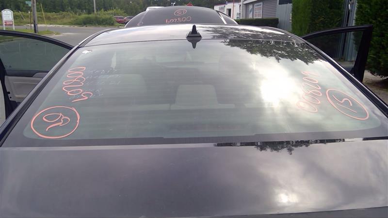 2015 HYUNDAI SONATA  16-17 (heated) US Built W/antenna Back Glass