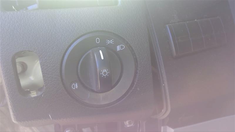 2010 CHRYSLER SPRINTER 2500 Dash Interior Seat Switch