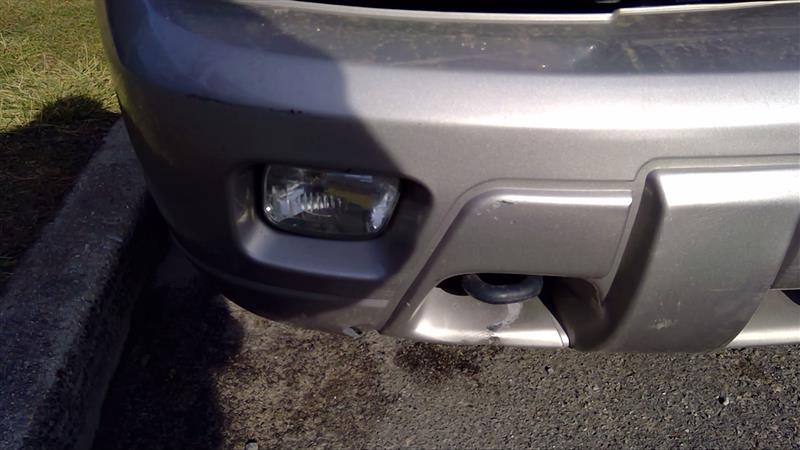 2005 CHEVROLET TRAILBLAZER  EXT 02-06 Fog-Driving; (bumper Mounted) R. Front Lamp