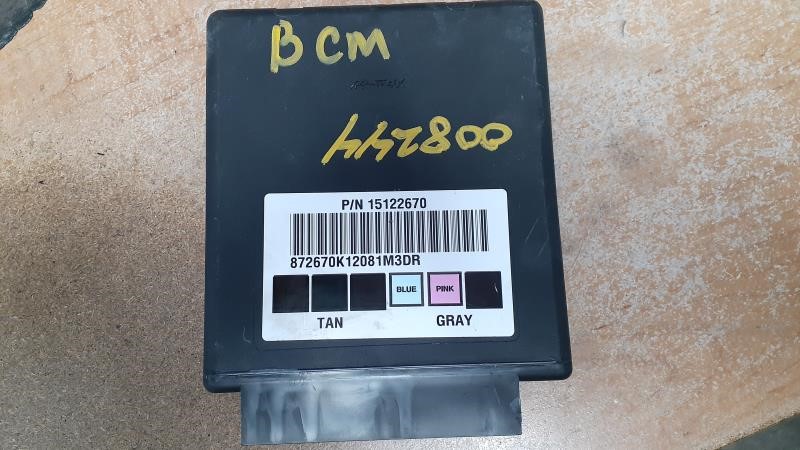 2005 CHEVROLET TRAILBLAZER  EXT 05 Body Control (BCM); Front (fuse Box Side) W/o Security System; ID 15122670 Chassis Control Module
