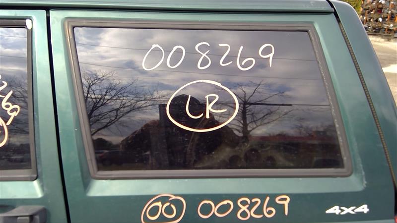 2000 JEEP CHEROKEE  84-01 4 Dr Privacy Tint L. Quarter Glass