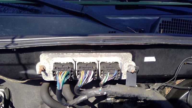 2008 FORD ESCAPE  08 Electronic Control Module; 2.3L VIN Z (8th Digit) AT ID 8U7A-VA Engine Control Module