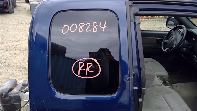 2004 CHEVROLET COLORADO  08 Extended Cab W/privacy Tint W/encapsulated Glass R. Door Glass Rear