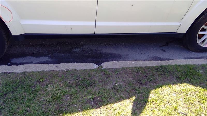 2015 DODGE JOURNEY Rocker Panel Moulding