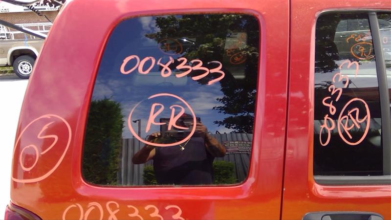 2005 JEEP LIBERTY  02-07 R. Privacy Tint Quarter Glass