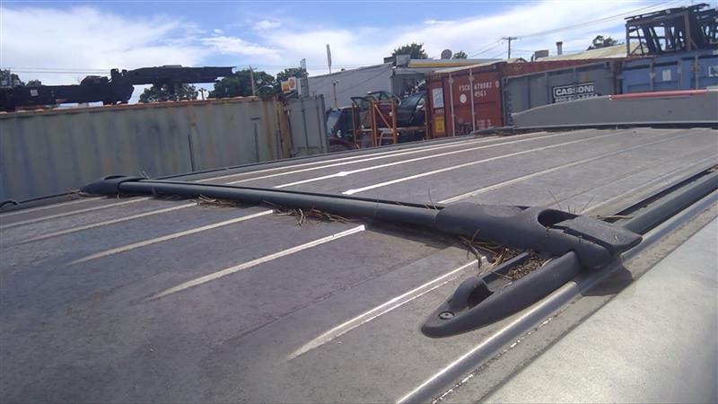 2004 FORD EXCURSION Luggage Rack