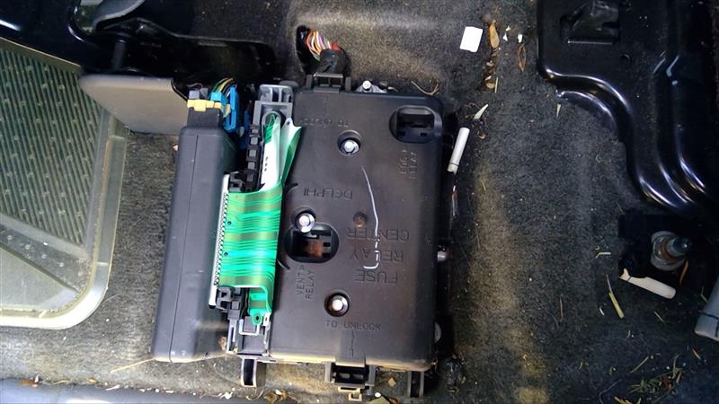 2003 GMC ENVOY FUSE BOX CABIN