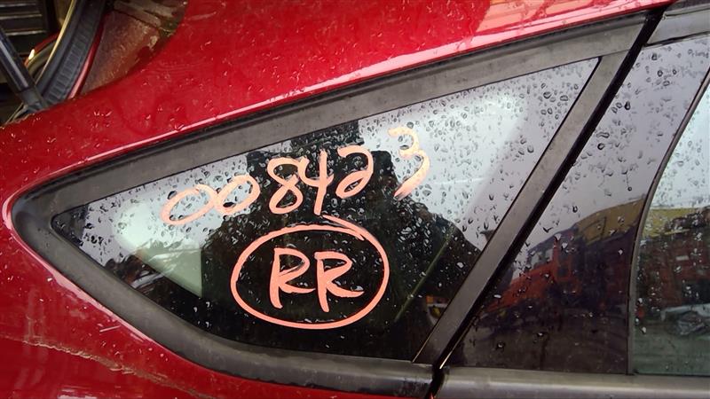 2014 FORD FOCUS  RS 16-18 R. Quarter Glass