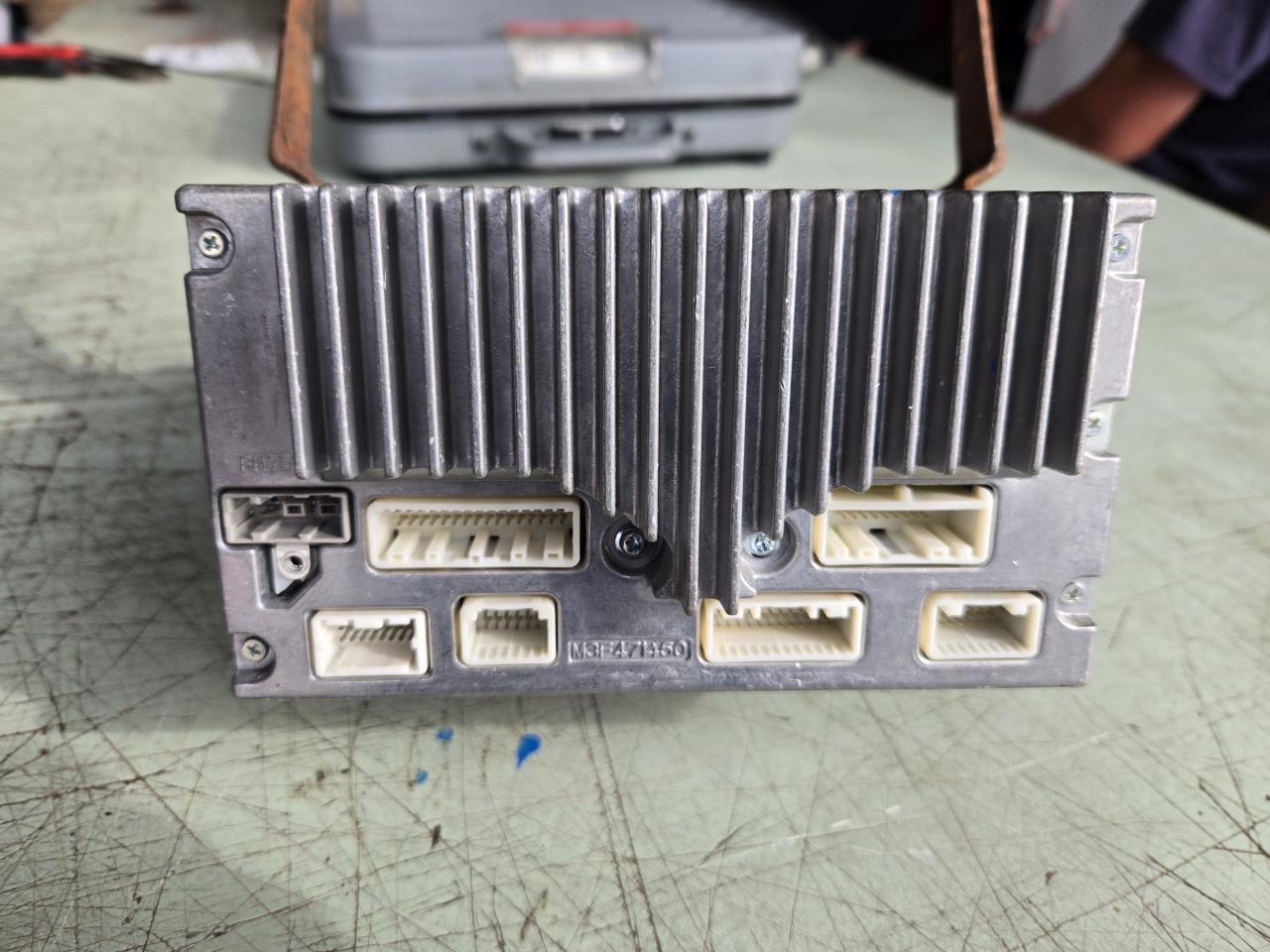 2011 NISSAN PATHFINDER 08-12 Receiver (AM-FM-stereo-CD) 6 Disc