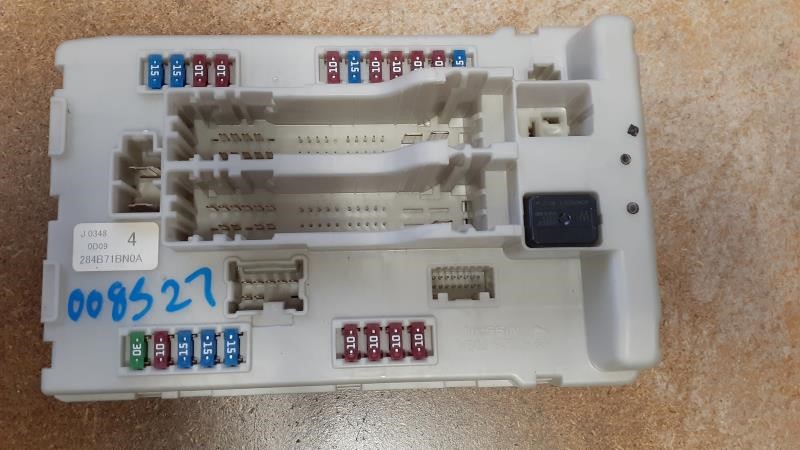 2010 INFINITI INFINITI G37  11 Power Supply; (engine Compartment Power LH Inner Fender) ID 284B7-1BN4C Chassis Control Module