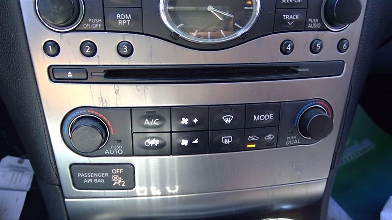 2010 INFINITI INFINITI G37  10-13 Sdn W/dual Zone Control (Journey Package) W/navigation System W/o DVD Playback System Temperature Control